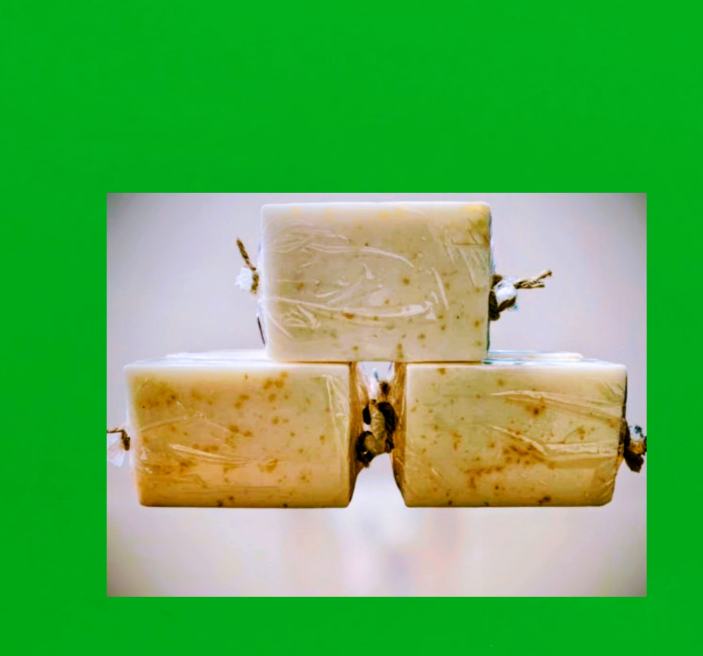 Peppermint sea moss soap